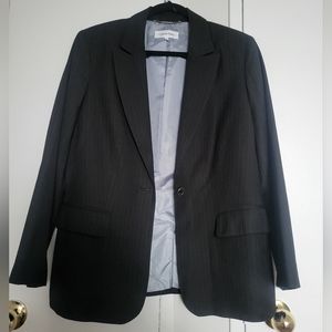 BLACK BLAZER BY CALVIN KLEIN